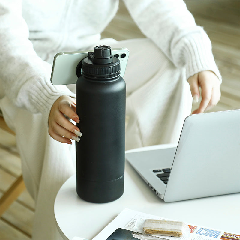Magnetic Cover Water Bottle